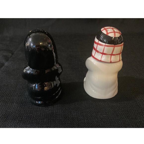 Rare Muslim Couple Salt and Pepper Shaker EURO Collection Dubai Made in P.R.C. - Picture 4 of 11